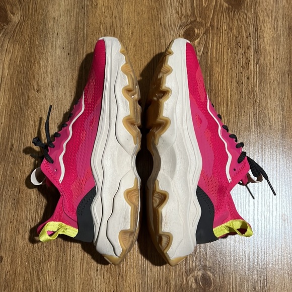 WOMEN'S KINETIC™ BREAKTHRU DAY CITY LACE SNEAKER size 7.5 cactus pink jet - Picture 4 of 7